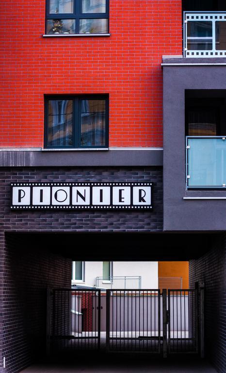 Studio Pionier Wrocław Exteriör bild